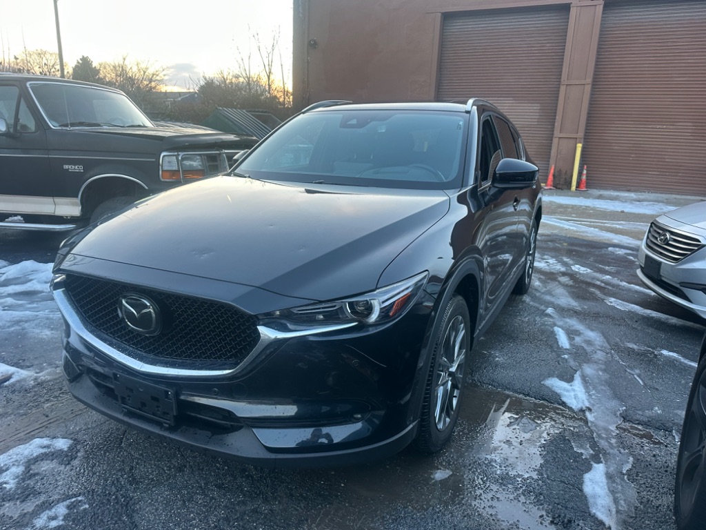 2021 Mazda CX-5 Signature's photo