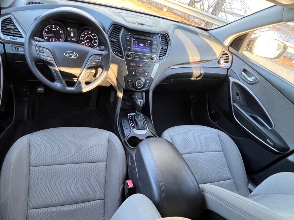 2017 Hyundai Santa Fe Sport - Photo 9