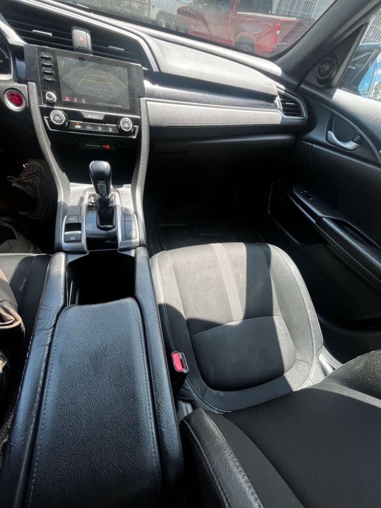 2019 Honda Civic Sport - Photo 18